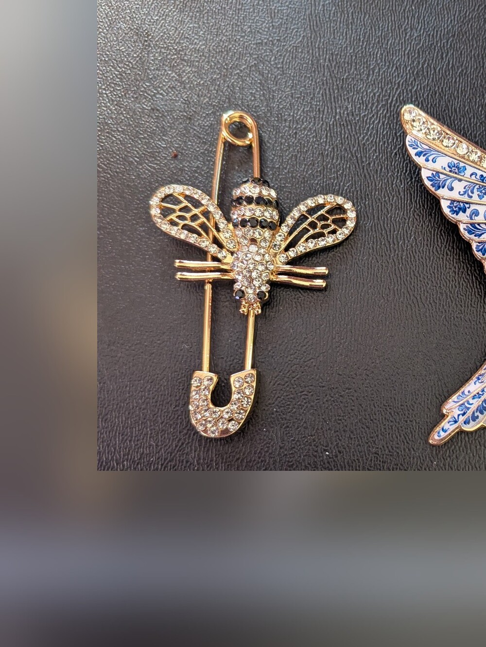 Gold & Blue Hummingbird Crystal Brooch -and Bee Pin - Picture 2 of 3